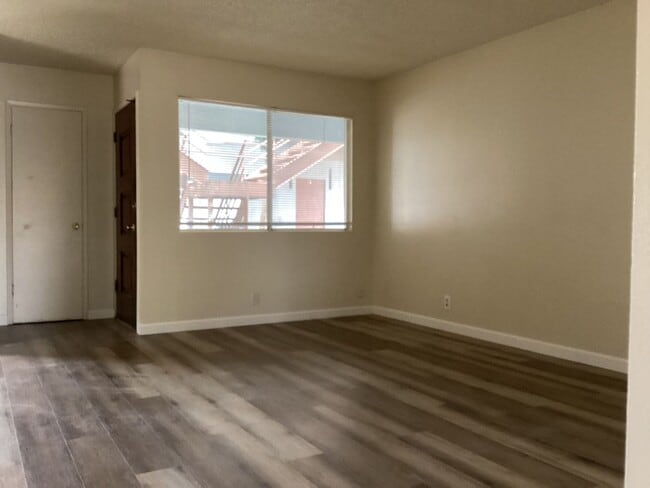 Photo - 1414 W Vassar Ave Unit A