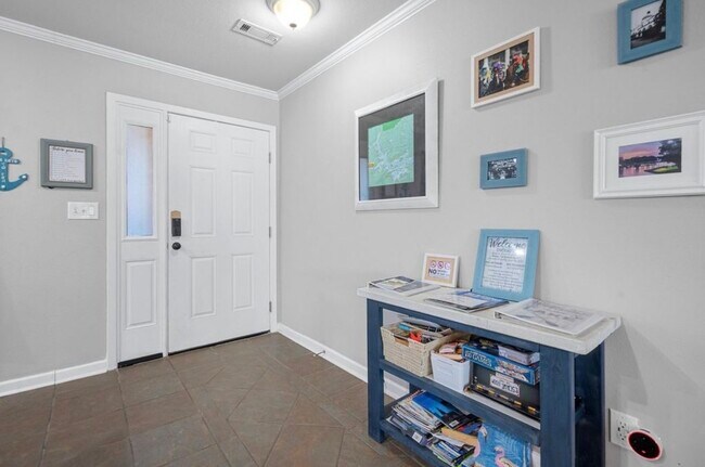 Photo - 5371 Central Ave Unit 2B