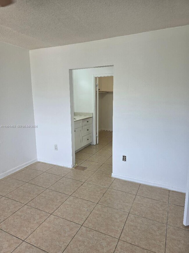 Photo - 14830 Naranja Lakes Blvd Unit A3D