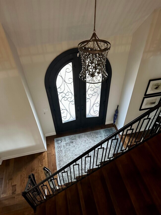 Photo - 1602 Stonehedge Dr