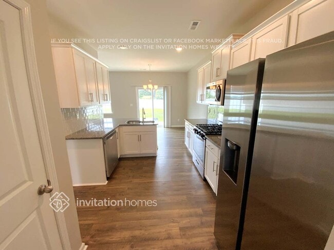 Photo - 142 Cherry Birch St