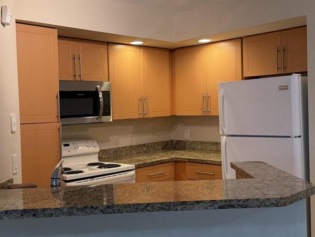 Photo - 3390 Pinewalk Dr N Unit 1012