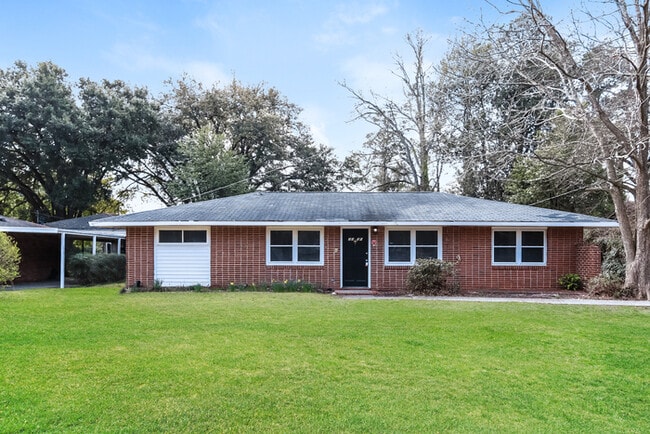 Building Photo - 2250 Darlington Dr Rental