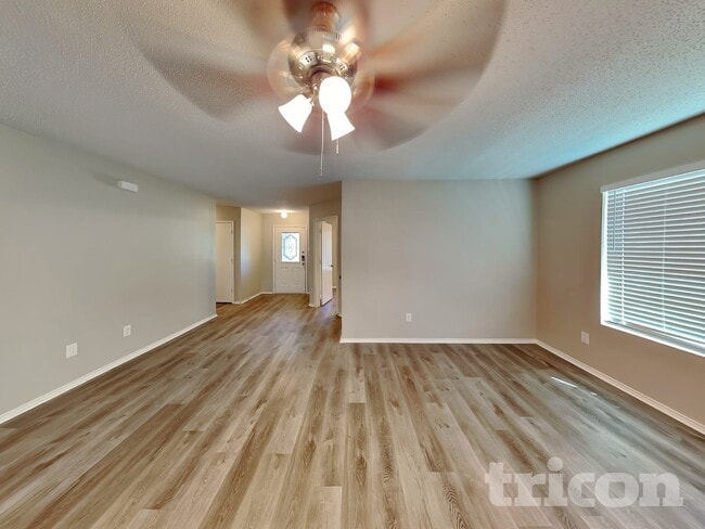 Photo - 196 Brandie Mac Ln