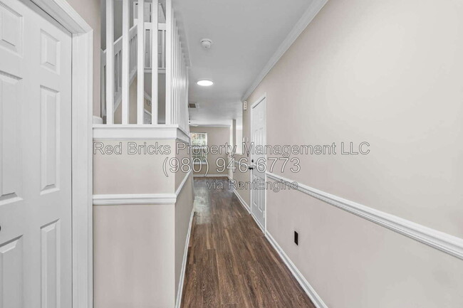 Photo - 10212 University Park Ln
