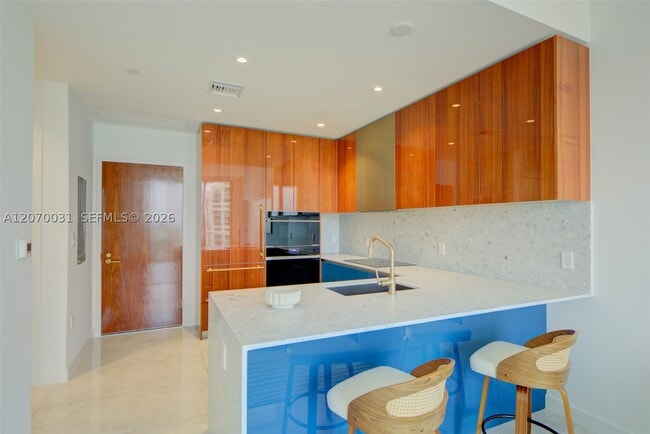 2678 Tigertail Ave Unit 1403