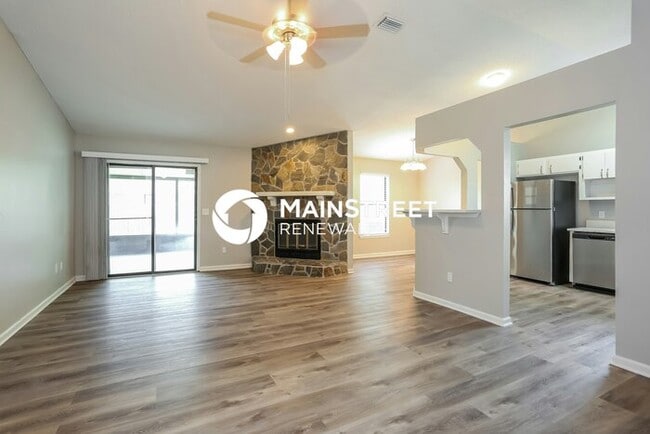 Photo - 3 Bedroom Pet-Friendly Home in JACKSONVILL...