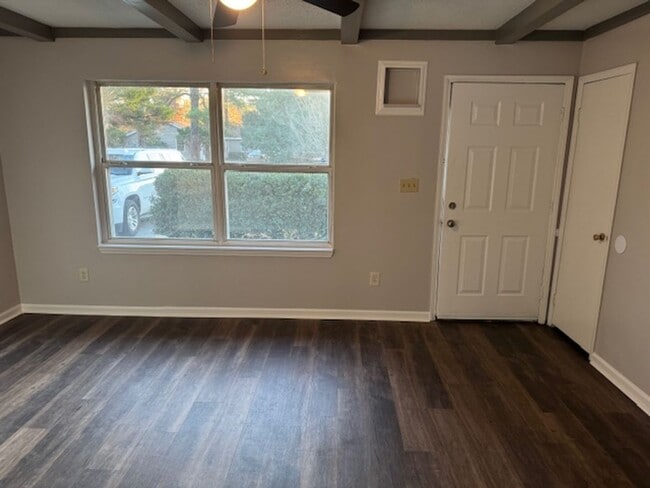 Photo - 222 Poplar Rd