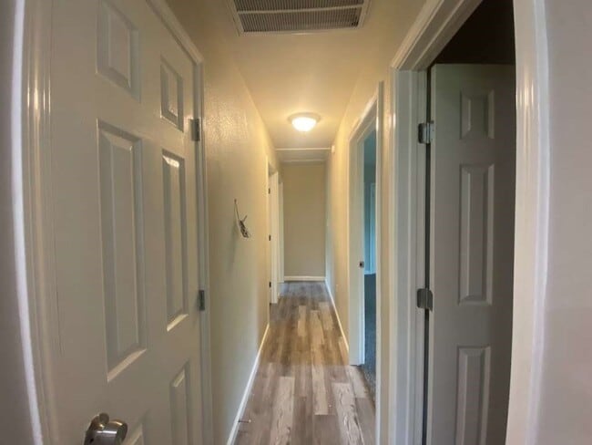 Photo - 275 Wood Fern Dr