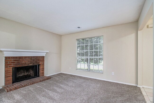 Photo - 3 Bedroom 2.5 Bath House