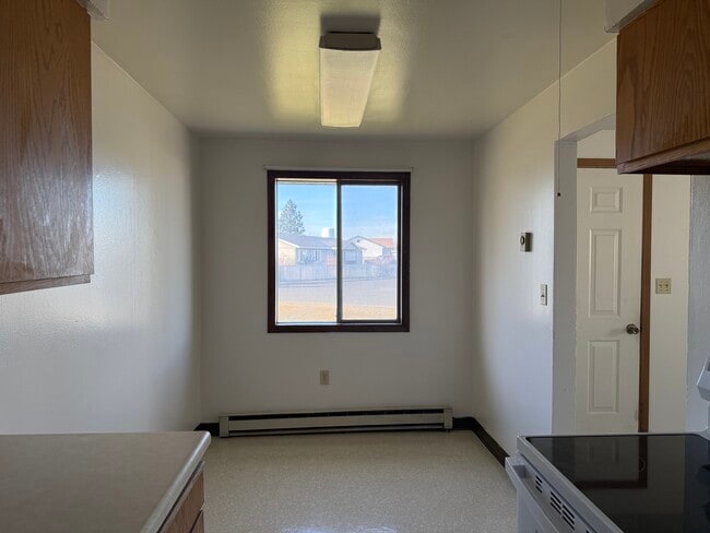 Dining Area - 1112 Mather Dr Unit 1112 Mather Dr.
