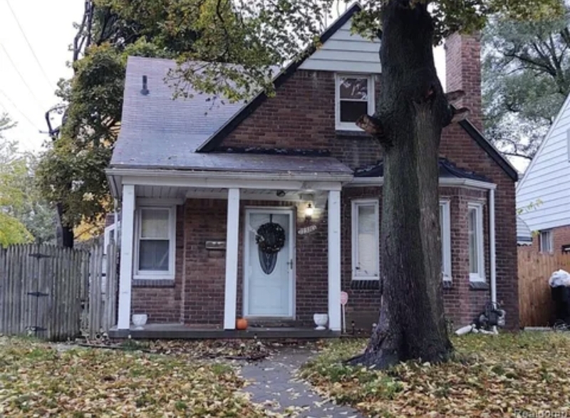 Photo - 17380 Rutherford St House