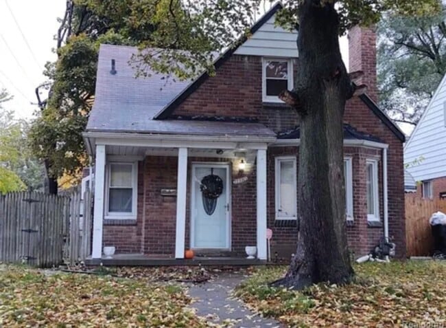 Building Photo - 17380 Rutherford St Rental