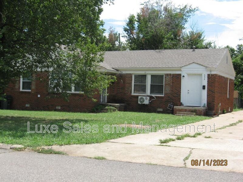 Photo - 552 E Indian Dr