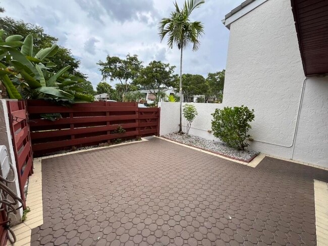 Photo - 3094 Bermwood Ln