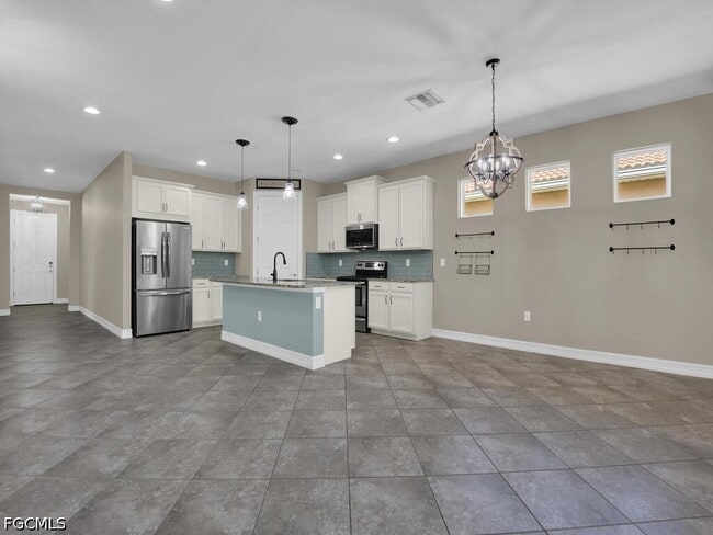 4211 Dutchess Park Rd
