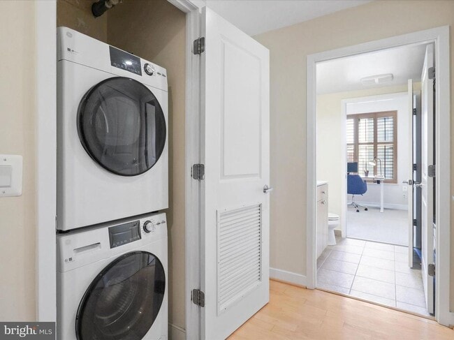 Photo - 820 N Pollard St Unit 511