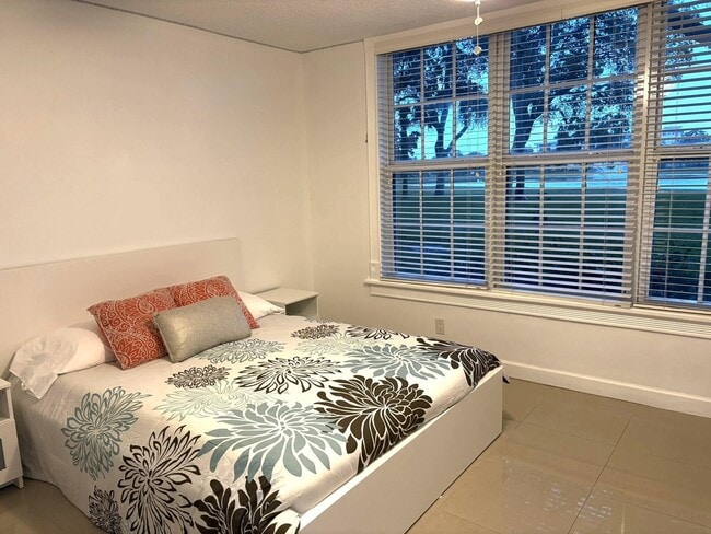 Photo - 2940 N Course Dr Unit 104