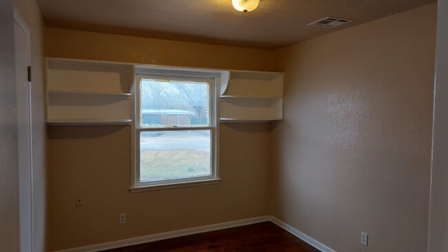 Photo - 4429 SE 39th St