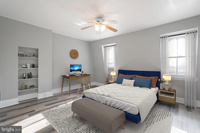 Building Photo - 1933 Spring Garden St Unit 3F