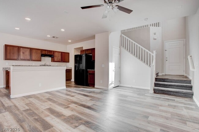 Photo - 1133 Via Rocca