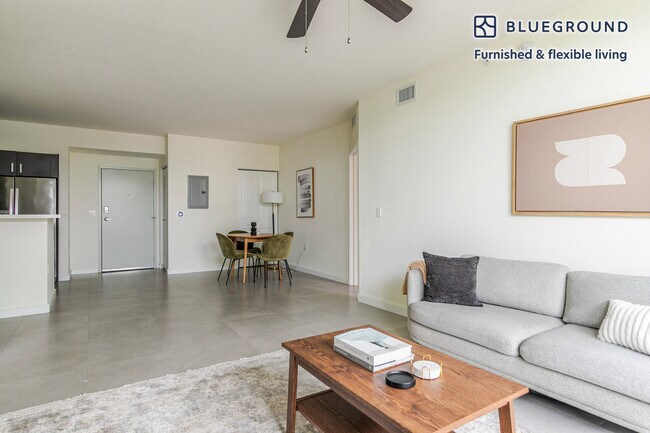 Photo - 729 NW 2nd St Unit FL4-ID159