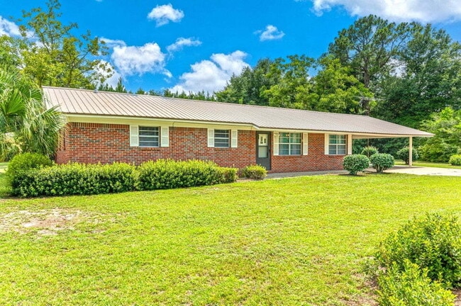 Charming brick home ready for move in!