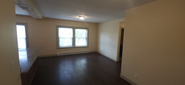 1416 E State St Apartments