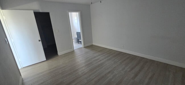 Photo - 2209 NE 2nd St