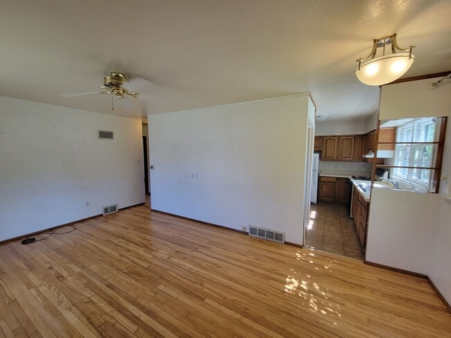 Photo - 2 Bedroom House