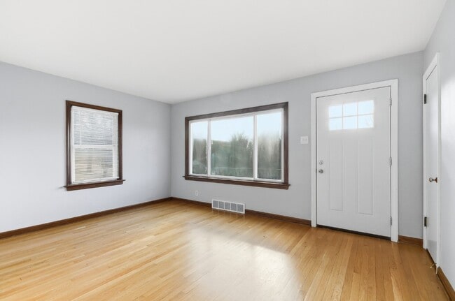 Photo - 3311 Marbury Dr