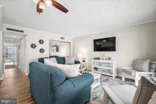 Photo - 11 134th St Unidad 205