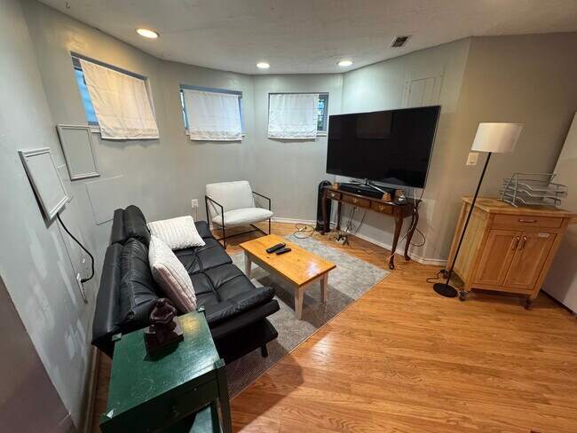 Photo - 1100 Irving St NW Apartments Unit B