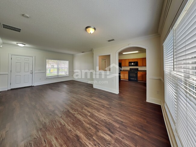 Photo - 306 Chiquita Ct