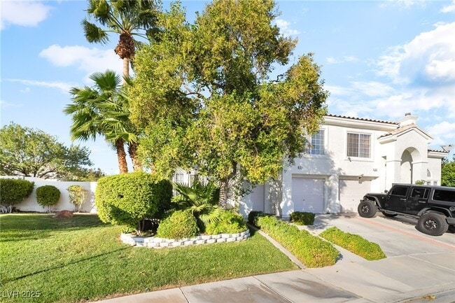 Photo - 435 Coral Sea St