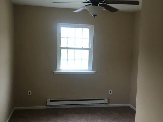 Photo - Spacious 4-bedroom, 1.5-bath townhome