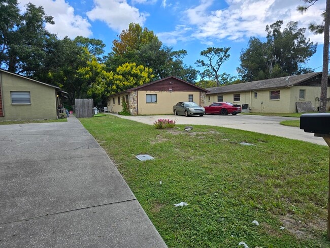 Building Photo - 15182 Verona Ave Unit A