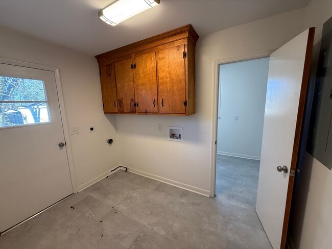 Photo - Beautifully Updated Home for Rent in the Heart of Arab, AL