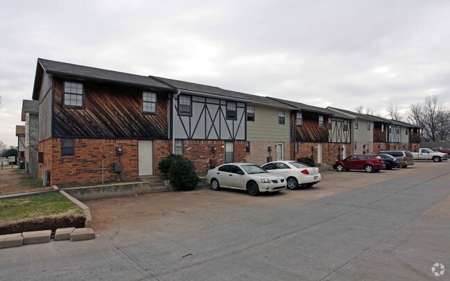 Photo - College Park Townhouses