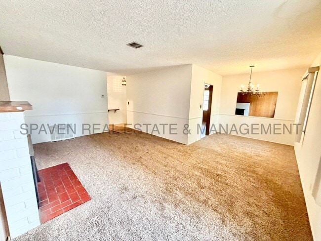 Photo - 4750 El Molino Ave