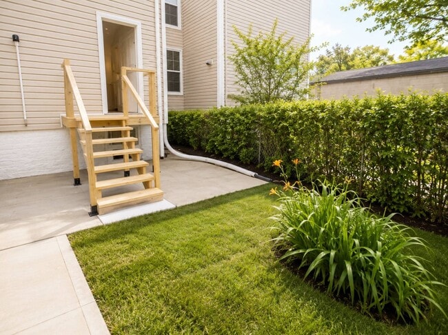 Photo - 72-45 60th Ln