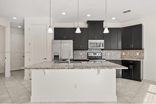 Photo - 9829 Winnington St