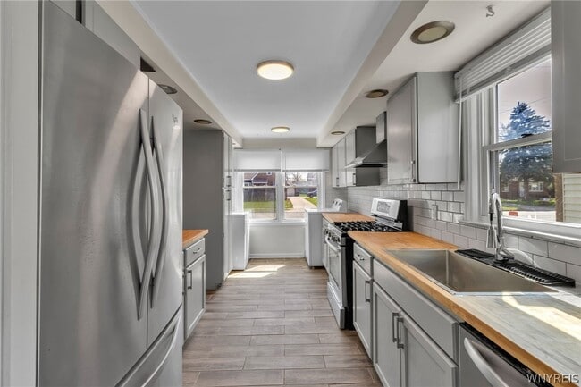 Photo - 4098 Bailey Ave