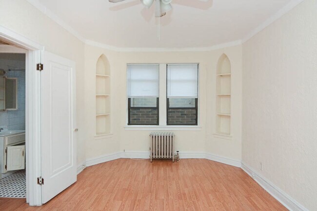 Photo - 4834 N Damen Ave Unidad 113