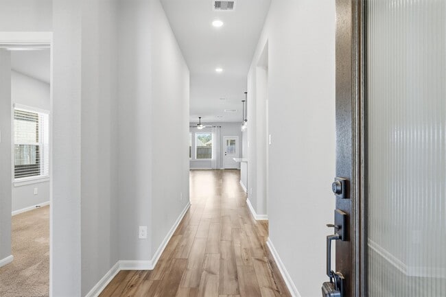 Photo - 1338 Lakeside Crk Rd