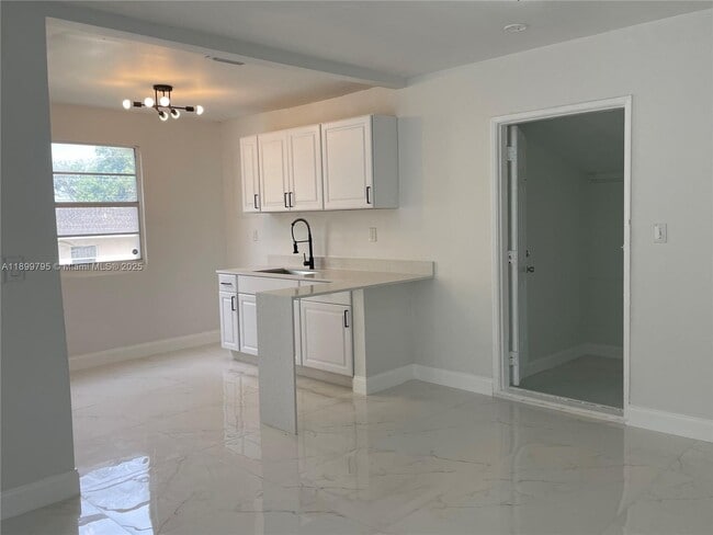Photo - 7631 NW 4th Ave