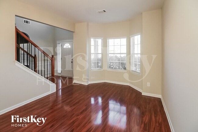 Photo - 5853 Harrier Ln