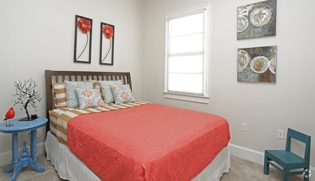 Photo - River Garden on Felicity