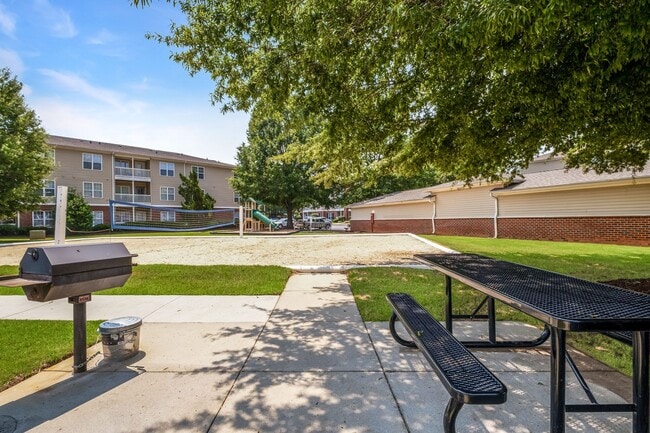 Ashton Park Apartments