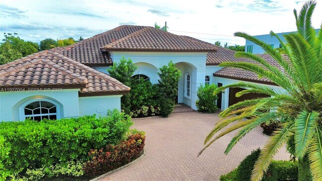 Photo - 19038 Park Ridge St